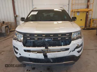 2017 Ford Explorer XLT with VIN 1FM5K8D88HGE06959, listed as a IAAI auction lot 42269672 with 87,372 mi miles and . Bid and sale history available at DreamBid. Image 12.