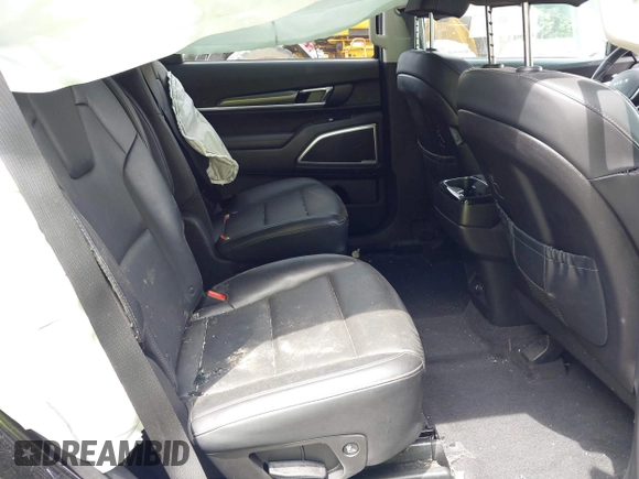 2023 Kia Telluride S с VIN 5XYP6DGC7PG408083, выставлен на аукционе IAAI как лот 42679379 с пробегом 23 125 миль миль и . История ставок и продаж доступна на DreamBid. Изображение 8.