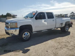 2008 Chevrolet Silverado 3500HD DRW LTZ with VIN 1GCJK33678F197144, listed as a Copart auction lot 45183335 with 148,724 mi miles and Salvage Title. Bid and sale history available at carsss.com. Image 1.