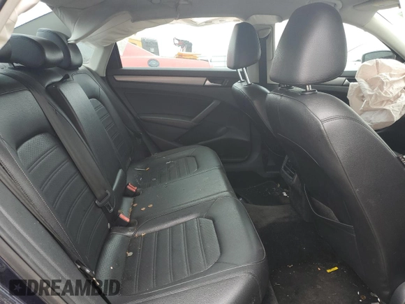 2015 Volkswagen Passat Sport с VIN 1VWBT7A33FC065723, выставлен на аукционе Copart как лот 48561105 с пробегом 144 086 миль миль и Списание • Salvage title. История ставок и продаж доступна на DreamBid. Изображение 10.
