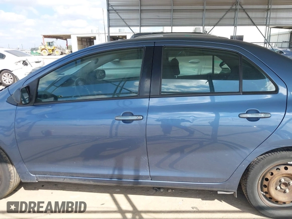2008 Toyota Yaris with VIN JTDBT923384034305, listed as a IAAI auction lot 41487398 with 199,999 mi miles. Bid and sale history available at carsss.com. Image 14.