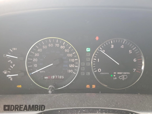 2006 Lexus LX 470 z VIN JTJHT00W964006862, wystawiony jako Copart lot #45719875 z przebiegiem 197 785 mil mil oraz Szkoda całkowita • Salvage title. Historia ofert i sprzedaży dostępna na DreamBid. Obrazek 9.