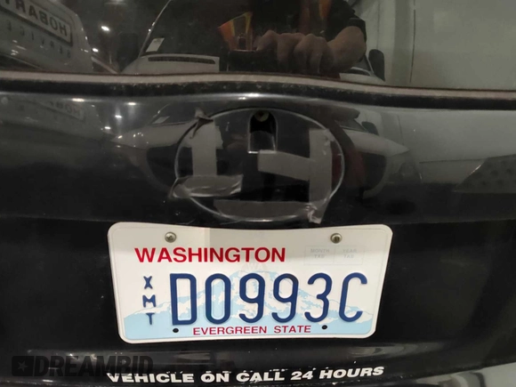 2015 Toyota Prius Four с VIN JTDKN3DU9F0477057, выставлен на аукционе IAAI как лот 42588777 с пробегом 57 102 миль миль и . История ставок и продаж доступна на DreamBid. Изображение 9.