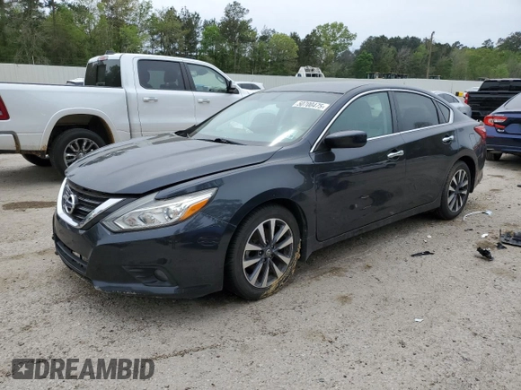 2017 Nissan Altima SL with VIN 1N4AL3AP9HC217524, listed as a Copart auction lot 50700475 with 52,739 mi miles and Salvage title. Bid and sale history available at DreamBid. Image 1.