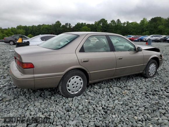 1999 Toyota Camry LE с VIN 4T1BG22K8XU522288, выставлен на аукционе Copart как лот 56928325 с пробегом 150 818 миль миль и Списание • Salvage title. История ставок и продаж доступна на DreamBid. Изображение 3.