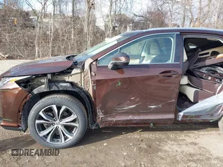 2017 Lexus RX 350 z VIN 2T2ZZMCA8HC060632, wystawiony jako IAAI lot #41334535 z przebiegiem 41 592 mil mil oraz . Historia ofert i sprzedaży dostępna na DreamBid. Obrazek 6.