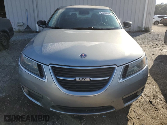 2011 Saab 9-5 Turbo4 z VIN YS3GN4AR1B4003689, wystawiony jako Copart lot #84564734 z przebiegiem 201 071 mil mil oraz Tytuł czysty. Historia ofert i sprzedaży dostępna na DreamBid. Obrazek 5.