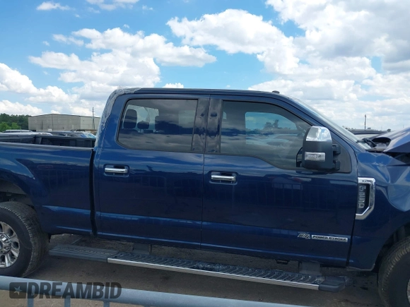 2019 Ford F-250 XL with VIN 1FT7W2BT8KEC30407, listed as a IAAI auction lot 42226588 with 249,640 mi miles and . Bid and sale history available at DreamBid. Image 13.