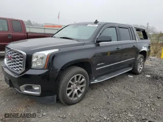 2020 GMC Yukon XL Denali with VIN 1GKS2HKJ7LR198247, listed as a Copart auction lot 43796095 with 89,557 mi miles and Salvage Title. Bid and sale history available at carsss.com. Image 1.