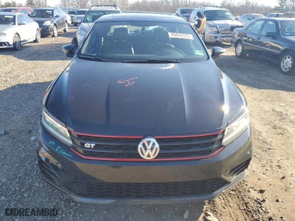 2018 Volkswagen Passat V6 GT with VIN 1VWJM7A3XJC036530, listed as a Copart auction lot 45624325 with 77,355 mi miles and Salvage Title. Bid and sale history available at carsss.com. Image 5.