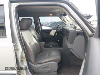 2006 Jeep Commander z VIN 1J8HH48K16C346762, wystawiony jako IAAI lot #40938740 z przebiegiem 348 396 mil mil oraz . Historia ofert i sprzedaży dostępna na DreamBid. Obrazek 5.