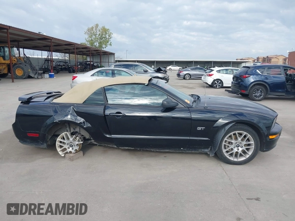 2005 Ford Mustang GT Deluxe with VIN 1ZVFT85H655215033, listed as a IAAI auction lot 41153294 with 71,436 mi miles and . Bid and sale history available at DreamBid. Image 13.