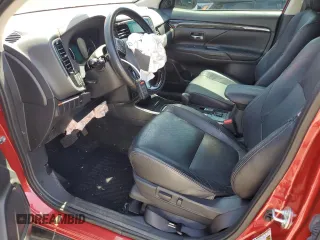 2018 Mitsubishi Outlander ES with VIN JA4AZ3A31JZ006868, listed as a Copart auction lot 58361775 with 81,393 mi miles and Salvage title. Bid and sale history available at DreamBid. Image 7.