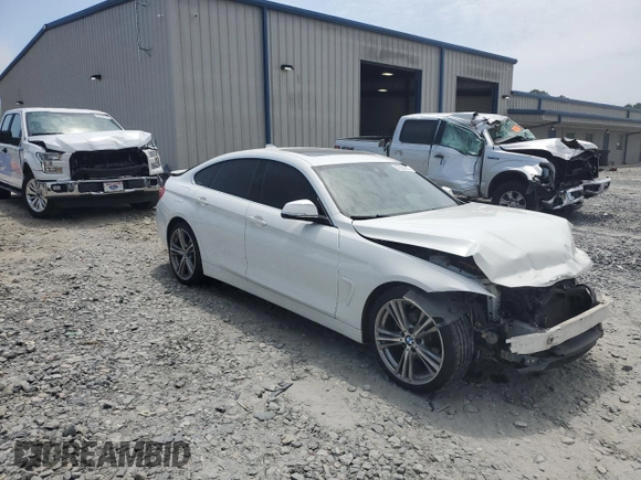 2017 BMW 4 Series 430i z VIN WBA4F7C50HG786639, wystawiony jako Copart lot #57024885 z przebiegiem 86 135 mil mil oraz Szkoda całkowita • Salvage title. Historia ofert i sprzedaży dostępna na DreamBid. Obrazek 4.