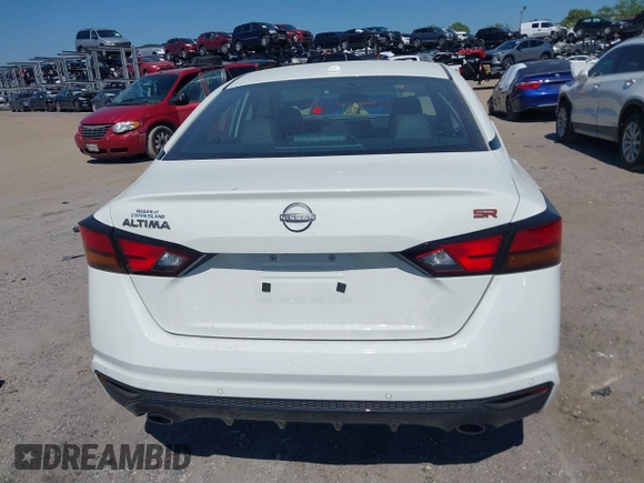 2025 Nissan Altima SR with VIN 1N4BL4CV6SN336245, listed as a IAAI auction lot 41888874 with 3,197 mi miles and . Bid and sale history available at carsss.com. Image 17.