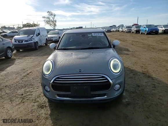2019 MINI Hardtop 4 Door Cooper with VIN WMWXU1C54K2J03247, listed as a Copart auction lot 87318144 with 33,949 mi miles and Salvage Title. Bid and sale history available at carsss.com. Image 11.