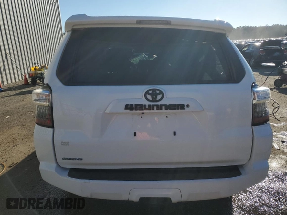 2021 Toyota 4Runner SR5 с VIN JTEMU5JRXM5885327, выставлен на аукционе Copart как лот 87850005 с пробегом 64 848 миль миль и На запчасти • Non repairable. История ставок и продаж доступна на DreamBid. Изображение 6.