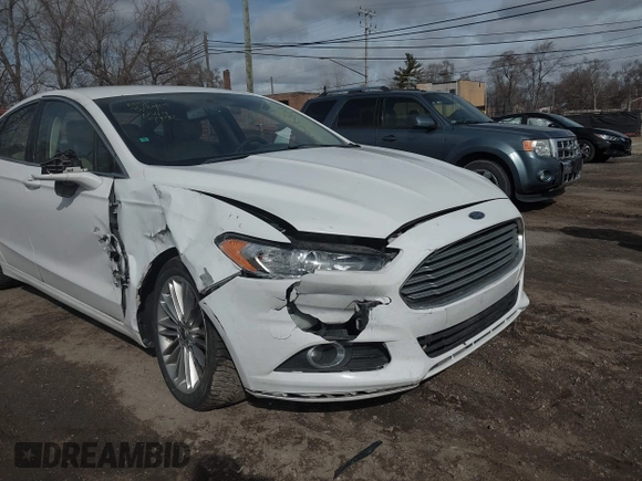 2014 Ford Fusion SE with VIN 3FA6P0H95ER361049, listed as a IAAI auction lot 41864864 with 210,229 mi miles. Bid and sale history available at carsss.com. Image 6.