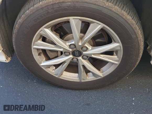 2023 Audi Q3 S line Premium with VIN WA1DECF37P1108975, listed as a IAAI auction lot 42796417 with 58,193 mi miles and . Bid and sale history available at DreamBid. Image 9.