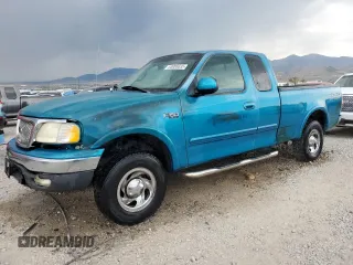 1999 Ford F-150 XL с VIN 1FTRX18L3XKA56178, выставлен на аукционе Copart как лот 63086035 с пробегом 244 840 миль миль и Списание • Salvage title. История ставок и продаж доступна на DreamBid. Изображение 1.