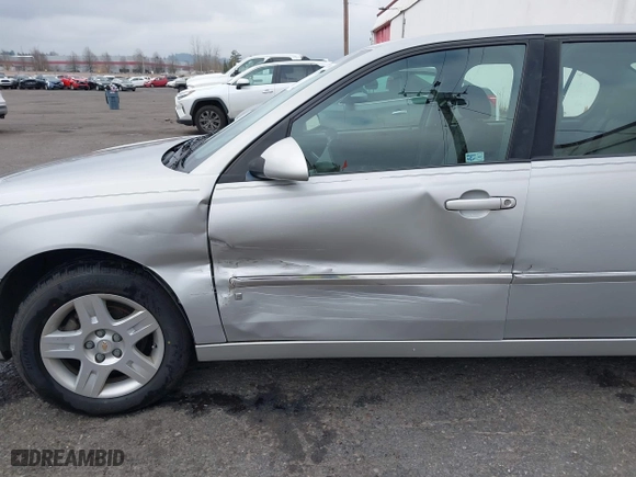 2006 Chevrolet Malibu LT w/0LT with VIN 1G1ZT51F16F183132, listed as a IAAI auction lot 41372024 with 132,885 mi miles. Bid and sale history available at carsss.com. Image 6.