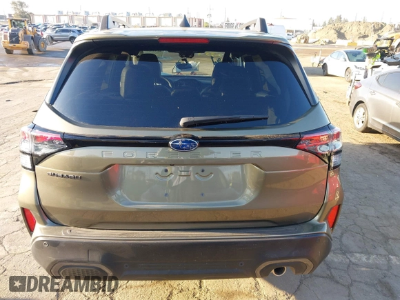 2025 Subaru Forester Limited z VIN JF2SLDRC1SH503014, wystawiony jako IAAI lot #41998336 z przebiegiem 1 448 mil mil oraz . Historia ofert i sprzedaży dostępna na DreamBid. Obrazek 15.