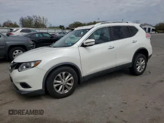 2016 Nissan Rogue SV z VIN KNMAT2MV1GP691747, wystawiony jako Copart lot #53089855 z przebiegiem 105 124 mil mil oraz Szkoda całkowita • Salvage title. Historia ofert i sprzedaży dostępna na DreamBid. Obrazek 1.