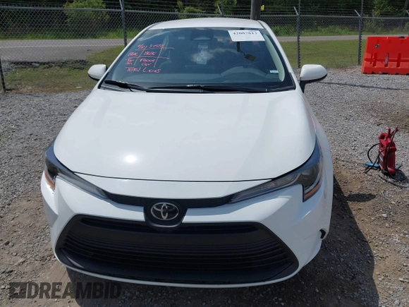 2025 Toyota Corolla LE with VIN 5YFB4MDE4SP280296, listed as a IAAI auction lot 42087813 with 9,384 mi miles. Bid and sale history available at carsss.com. Image 6.