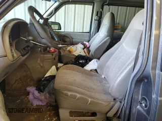 2000 Chevrolet Astro with VIN 1GNEL19WXYB140753, listed as a Copart auction lot 74493894 with 141,609 mi miles and Salvage Title. Bid and sale history available at carsss.com. Image 7.