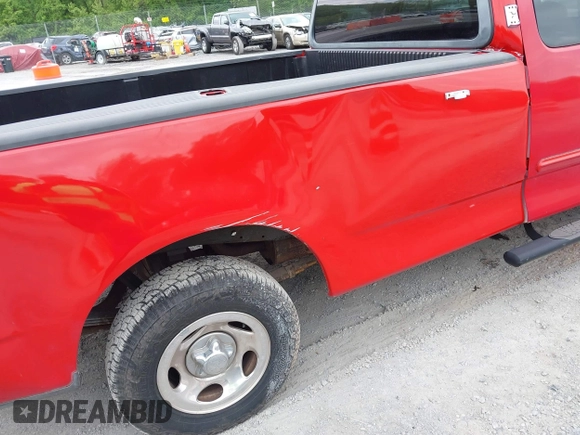 2004 Ford F-150 XL with VIN 2FTRX17WX4CA26798, listed as a IAAI auction lot 42181753 with 189,143 mi miles and . Bid and sale history available at DreamBid. Image 19.