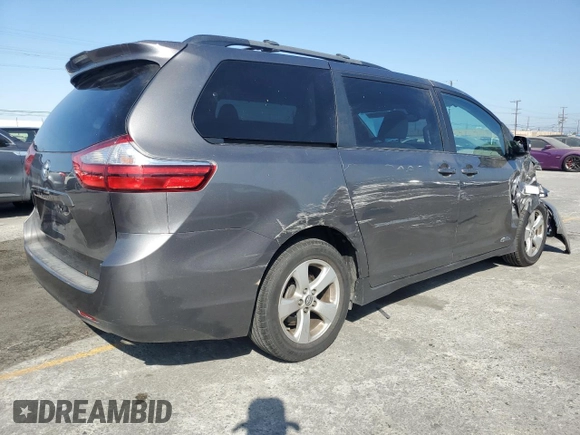 2018 Toyota Sienna LE Auto Access Seat with VIN 5TDKZ3DC2JS932431, listed as a Copart auction lot 58867695 with 98,265 mi miles and Salvage title. Bid and sale history available at DreamBid. Image 3.