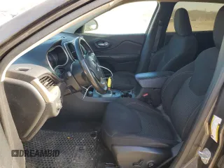 2016 Jeep Cherokee Latitude with VIN 1C4PJMCB1GW282771, listed as a Copart auction lot 49448725 with 115,250 mi miles and Salvage Title. Bid and sale history available at carsss.com. Image 7.