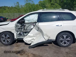 2017 Nissan Pathfinder S with VIN 5N1DR2MN1HC694910, listed as a IAAI auction lot 41978827 with 95,703 mi miles and . Bid and sale history available at DreamBid. Image 14.