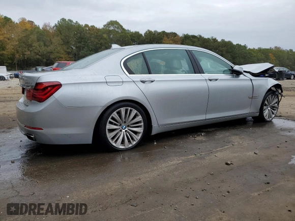 2015 BMW 7 Series 740Li with VIN WBAYE4C55FD947438, listed as a Copart auction lot 78046534 with Not Provided miles and Salvage Title. Bid and sale history available at DreamBid. Image 3.