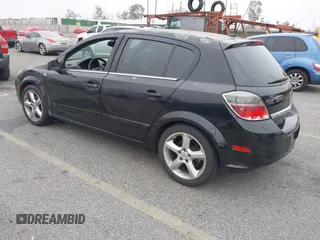 2008 Saturn Astra XR z VIN W08AT671X85055589, wystawiony jako IAAI lot #41476854 z przebiegiem 120 165 mil mil oraz . Historia ofert i sprzedaży dostępna na DreamBid. Obrazek 3.
