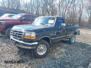 1996 Ford F-250 with VIN 2FTHF26F2TCA61615, listed as a IAAI auction lot 41646849 with 135,321 mi miles. Bid and sale history available at carsss.com. Image 2.