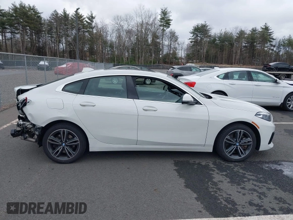 2022 BMW 2 Series 228i xDrive with VIN WBA73AK02N7K41031, listed as a IAAI auction lot 40987916 with 24,966 mi miles. Bid and sale history available at carsss.com. Image 13.
