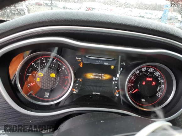 2016 Dodge Challenger 392 Hemi Scat Pack Shaker z VIN 2C3CDZFJ9GH316934, wystawiony jako Copart lot #81707684 z przebiegiem 53 703 mil mil oraz Szkoda całkowita • Salvage title. Historia ofert i sprzedaży dostępna na DreamBid. Obrazek 9.