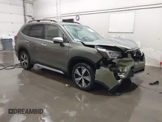 2019 Subaru Forester Touring with VIN JF2SKAWC6KH517884, listed as a IAAI auction lot 41658007 with 44,542 mi miles. Bid and sale history available at carsss.com. Image 1.