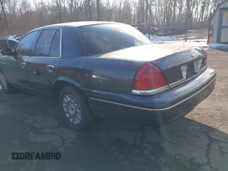 2005 Ford Police Interceptor z VIN 2FAHP71W95X170821, wystawiony jako IAAI lot #41538727 z przebiegiem 115 722 mil mil oraz . Historia ofert i sprzedaży dostępna na DreamBid. Obrazek 3.