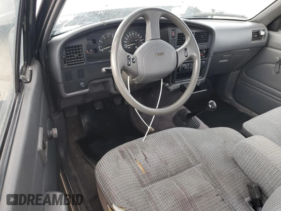 1991 Toyota 2WD Pickups DX with VIN JT4RN93P4M5032495, listed as a Copart auction lot 81190894 with 201,614 mi miles and Salvage Title. Bid and sale history available at carsss.com. Image 8.