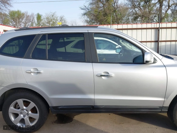 2009 Hyundai Santa Fe SE with VIN 5NMSH13E99H300552, listed as a IAAI auction lot 41772584 with 155,127 mi miles. Bid and sale history available at carsss.com. Image 14.