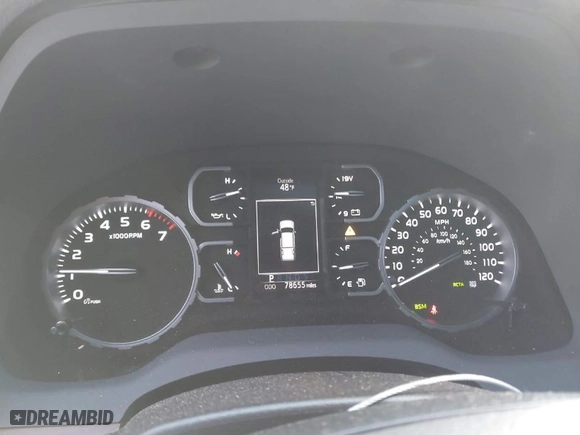 2018 Toyota Tundra 4WD SR5 with VIN 5TFHW5F12JX726353, listed as a IAAI auction lot 41148266 with NaN miles. Bid and sale history available at carsss.com. Image 7.