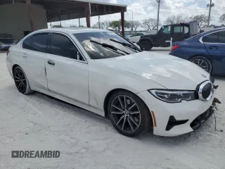 2022 BMW 3 Series 330i z VIN 3MW5R1J04N8C45622, wystawiony jako Copart lot #55467275 z przebiegiem 42 977 mil mil oraz Szkoda całkowita • Salvage title. Historia ofert i sprzedaży dostępna na DreamBid. Obrazek 4.