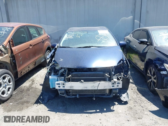 2015 Toyota Prius Four with VIN JTDKN3DUXF1937207, listed as a IAAI auction lot 41239892 with 162,140 mi miles and . Bid and sale history available at DreamBid. Image 13.