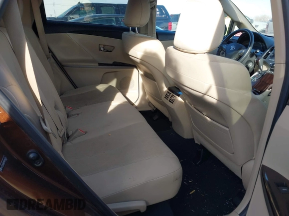 2011 Toyota Venza with VIN 4T3ZA3BB1BU044625, listed as a IAAI auction lot 41783847 with 192,192 mi miles and . Bid and sale history available at carsss.com. Image 8.