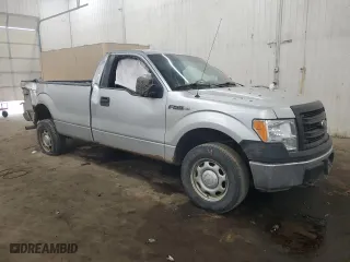 2013 Ford F-150 XL with VIN 1FTNF1EF1DKF15607, listed as a Copart auction lot 82868284 with 206,015 mi miles and Salvage Title. Bid and sale history available at carsss.com. Image 4.