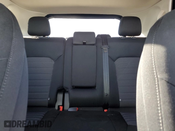 2017 Ford Edge SE with VIN 2FMPK3G90HBC31758, listed as a Copart auction lot 46449735 with 61,575 mi miles and Salvage title. Bid and sale history available at DreamBid. Image 10.