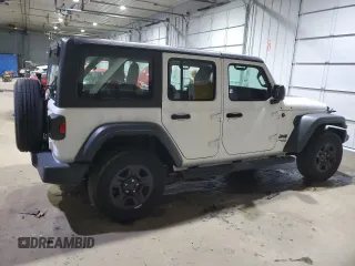 2021 Jeep Wrangler Unlimited Sport with VIN 1C4HJXDG4MW821718, listed as a Copart auction lot 41956755 with 30,615 mi miles and Salvage title. Bid and sale history available at DreamBid. Image 3.