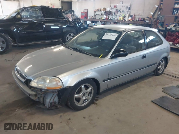 1998 Honda Civic DX with VIN 2HGEJ6342WH101132, listed as a IAAI auction lot 41253094 with 179,169 mi miles. Bid and sale history available at carsss.com. Image 18.
